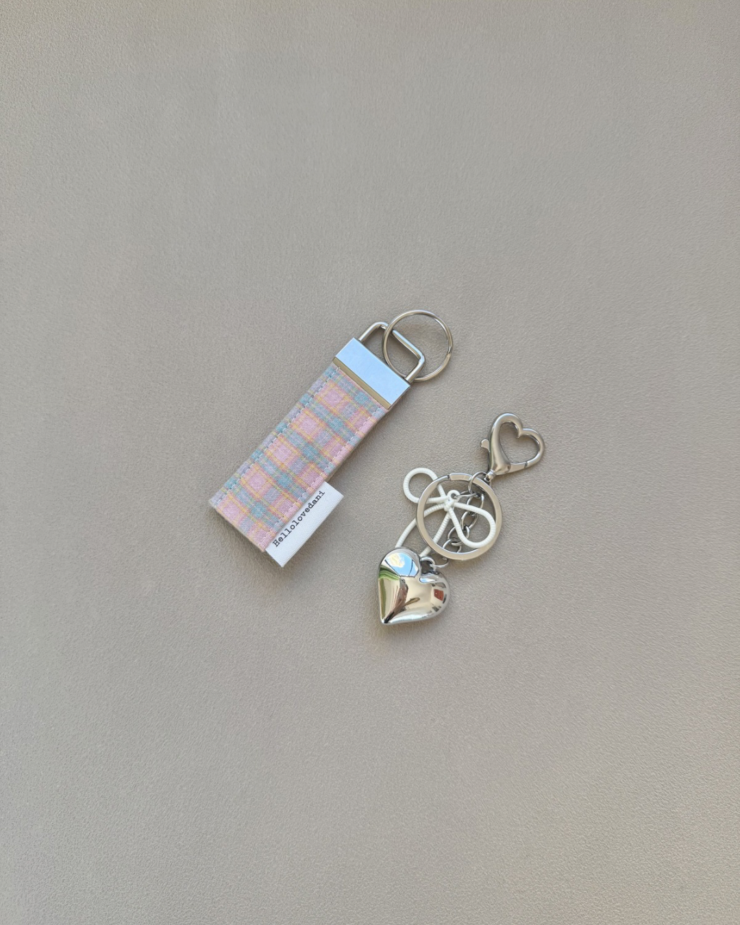 Cotton Candy Heart keyring